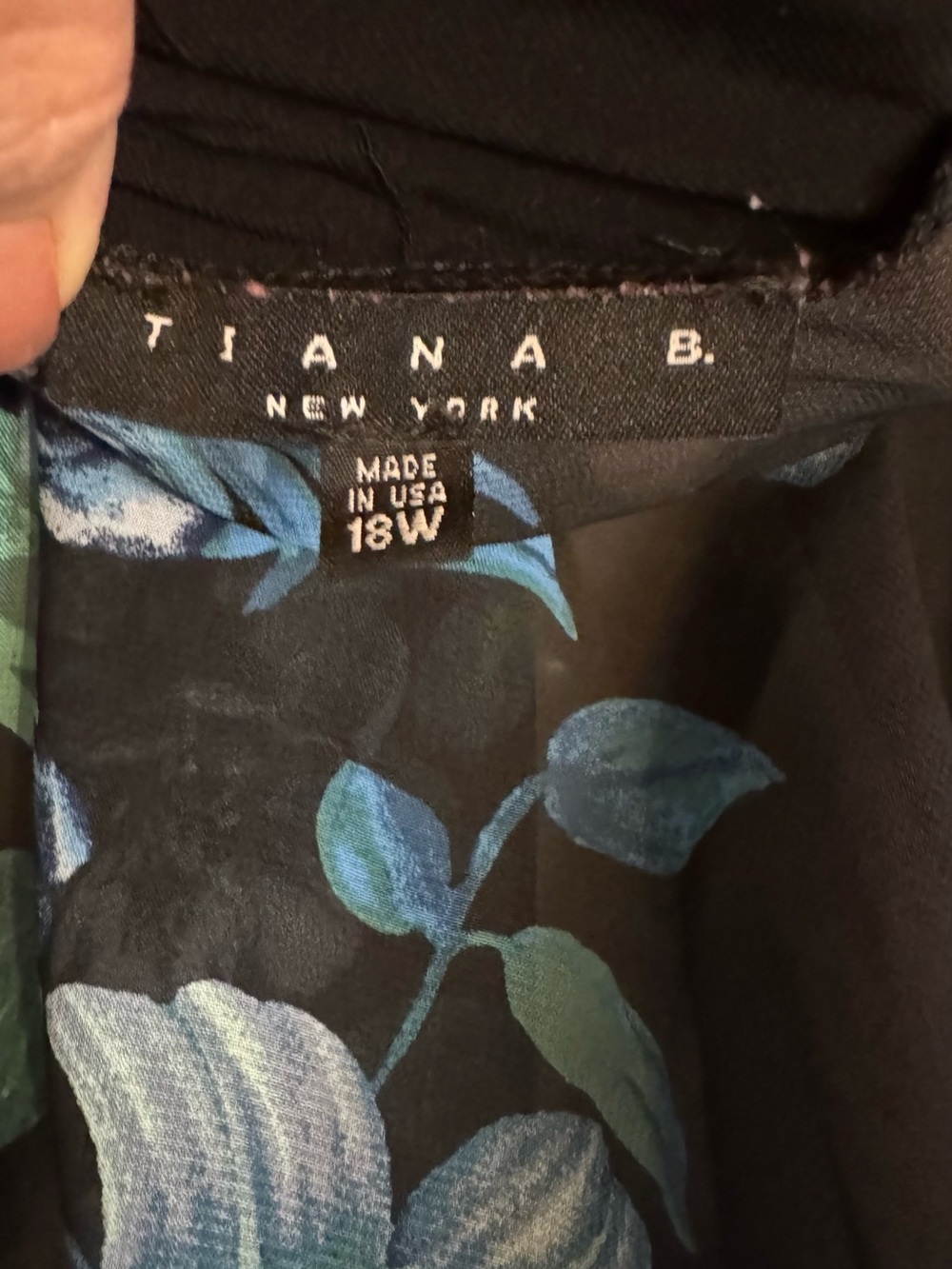 BEAUTIFUL Black Floral Kimono / Topper PLUS: 18 #11 - Picture 5 of 5